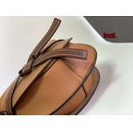 2023年早秋新作入荷高品質 LOEWE バッグ LOW1工場 SIZE:20*19*11.5 cm