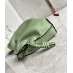 2023年早秋新作入荷高品質 LOEWE バッグ LOW1工場 SIZE:20*19*11.5 cm