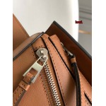 2023年早秋新作入荷高品質 LOEWE バッグ LOW1工場 SIZE:18*12*7.5CM