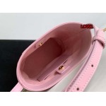 2023年早秋新作入荷高品質 CELINE バッグ LOW1工場 SIZE:19.5 X 16 X 7