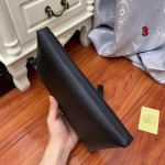 2023年早秋新作入荷 バーバリースクエアフォルムクラッチバッグ3工場.28-18-3