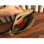 2023年早秋新作入荷 バーバリースクエアフォルムクラッチバッグ3工場.28-18-3