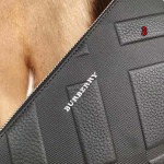 2023年早秋新作入荷 バーバリースクエアフォルムクラッチバッグ3工場.29x19