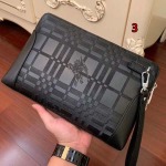 2023年早秋新作入荷バーバリー スクエアフォルムクラッチバッグ3工場28x18X3