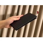 2023年早秋高品質新作入荷Bottega Veneta 財布3工場 size:18.5-9-1.5cm