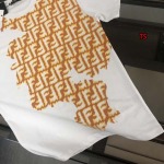 2023年8月28日早秋人気新作入荷フェンディ 半袖 TシャツTS工場