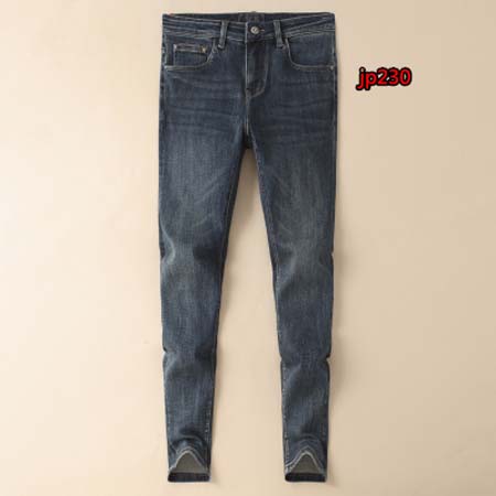 2023年9月4日秋冬新品入荷高品質ヴェルサーチ ジーパンjp230工場
