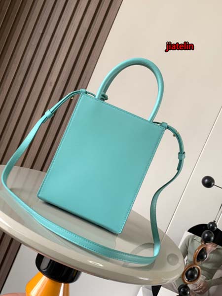 2023年早秋新作入荷高品質 LOEWE バッグ jiatelin工場 SIZE:17CM~21.5CM～6CM