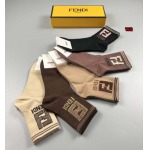 2023年新品人気 フェンディ 靴下一箱5足セット