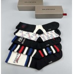 2023年新品人気 バレンシアガ 靴下一箱5足セット