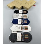 2023年新品人気 バーバリー 靴下一箱5足セット