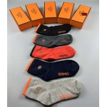 2023年新品人気   エルメス 靴下一箱5足セット