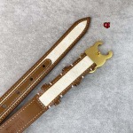 2023年9月18日高品質新品入荷CELINE 女性 ベルト 本革qiqi工場