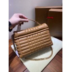 2023年早秋新作入荷高品質バーバリー バッグ manqi工場 SIZE:26 x 10 x 18cm