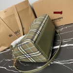 2023年早秋新作入荷高品質バーバリー バッグ manqi工場 SIZE:30×15×21.cm