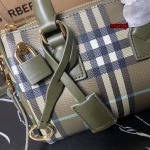 2023年早秋新作入荷高品質バーバリー バッグ manqi工場 SIZE:18.5×11×12cm