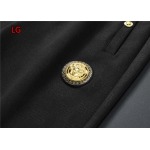 2023年10月24日秋冬人気新品入荷 ヴェルサーチ上下セットです LG工場