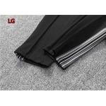 2023年10月24日秋冬人気新品入荷 プラダ上下セットです LG工場