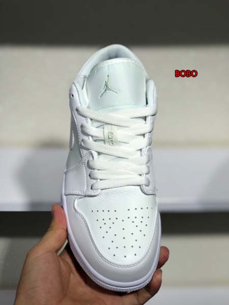 新作入荷Air Jordan 1 Low NIKEスニーカー BOBO工場.SIZE:36-46
