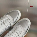 原版復刻新作入荷ルイヴィトン女性ブランドスニーカー FOYE工場 SIZE: 35-41