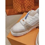 原版復刻新作入荷ルイヴィトン ブランドスニーカー FOYE工場 SIZE: 35-46