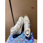 原版復刻新作入荷ルイヴィトン ブランドスニーカー FOYE工場 SIZE: 39-45