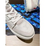 原版復刻新作入荷ルイヴィトン ブランドスニーカー FOYE工場 SIZE: 39-45