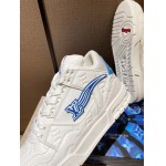 原版復刻新作入荷ルイヴィトン ブランドスニーカー FOYE工場 SIZE: 39-45