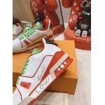 原版復刻新作入荷ルイヴィトン ブランドスニーカー FOYE工場 SIZE: 39-45