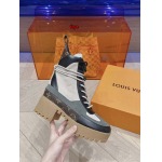 原版復刻新作入荷ルイヴィトン女性 ショートブーツFOYE工場 SIZE: 35-41