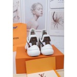 原版復刻新作入荷ルイヴィトン女性 ブランドスニーカー bolin工場 SIZE: 35-41