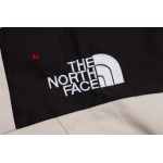 秋冬新作入荷人気  The North Face ダウンジャケットBG工場