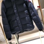 秋冬人気新作入荷 カナダ グース  ダウンジャケット008工場
