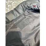 2023年11月16日秋冬高品質新品入荷プラダダウンジャケットベストDA7工場