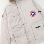 2025秋冬人気新作入荷 カ ナ ダ グ ー ス ダウンジャケット008工場