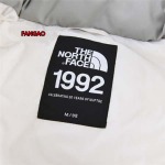 2023年11月21日秋冬新品入荷The North Face ダウンジャケットfangao工場