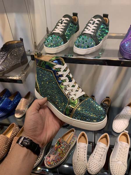 高品質新品入荷 クリスチャンルブタンスニーカー chsh工場35—47