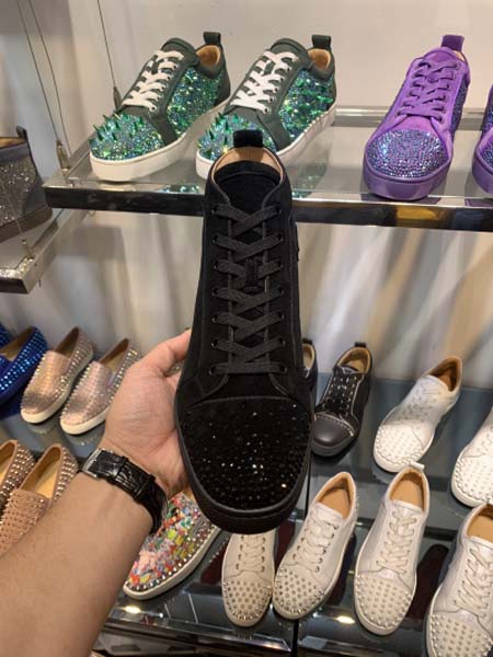 高品質新品入荷 クリスチャンルブタンスニーカー chsh工場35—47