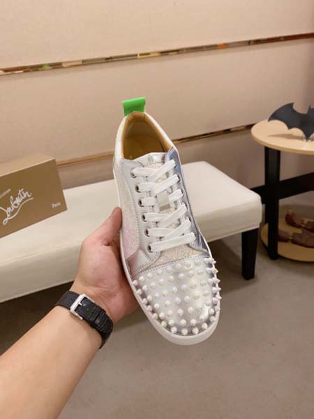 高品質新品入荷 クリスチャンルブタンスニーカー chsh工場38-44