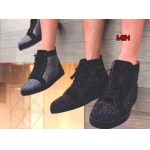 高品質新品入荷 クリスチャンルブタンスニーカー mim工場