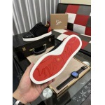 高品質新品入荷 クリスチャンルブタンスニーカーchsh工場38-44