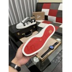 高品質新品入荷 クリスチャンルブタンスニーカーchsh工場38-44