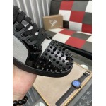 高品質新品入荷 クリスチャンルブタンスニーカーchsh工場38-44