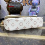 2024年原版復刻新品入荷 ルイヴィトンバッグ haiou工場 size:23.5*12*4.3cm