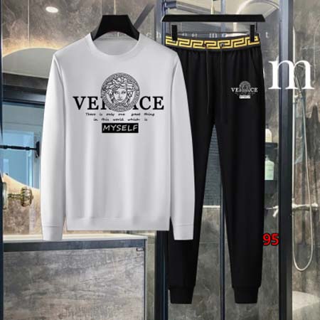 2024年秋冬1月4日人気新品入荷 ヴェルサーチ上下セットです95工場