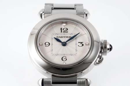 カルティエ 高品質女性30mm石英電池式 腕時計