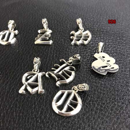 2024年原版復刻新作入荷クロムハーツ925銀 ペンダント 926工場