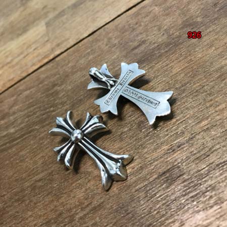 2024年原版復刻新作入荷クロムハーツ ペンダント 926工場