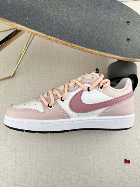 2024新品 NIKE DUNK ナイキ スニーカー LIE工場