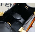 2024年秋冬1月4日人気新品入荷フェンデ バッグqb工場23*21cm